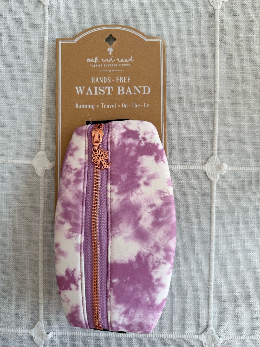 Oak and Reed Tie-Dye Hands-Free Waist Band